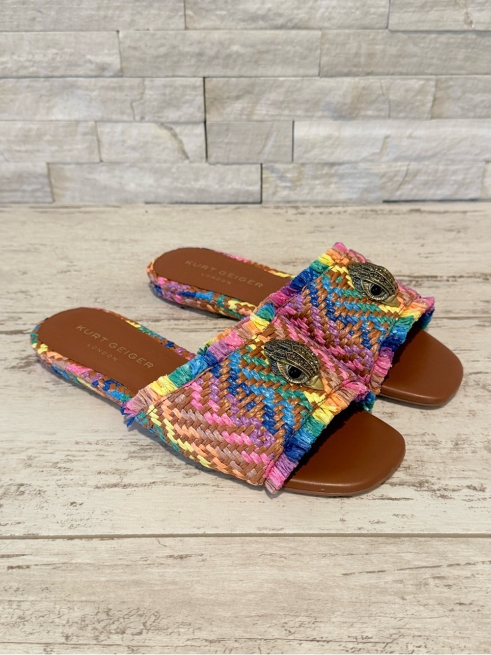 Kurt Geiger Kensington Eagle Casual Rainbow Flat Raffia Slide Sandals 36 EU New